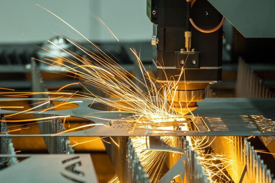 How does Sheet Meatl Fabrication work？